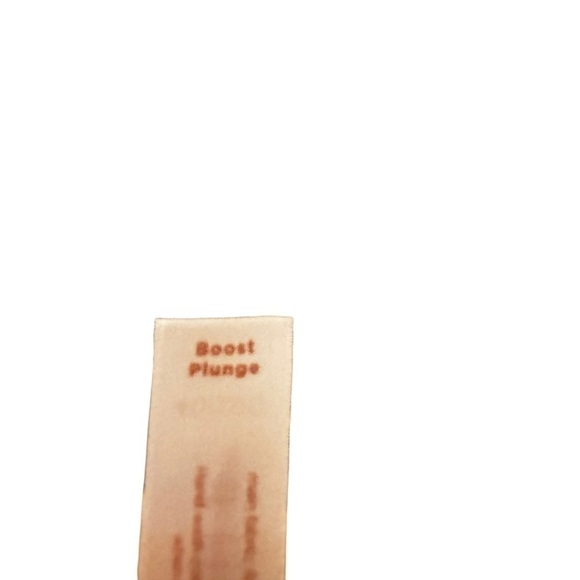 Cacique Boost Plunge Bra Size 40DDD NWOT - Picture 8 of 9